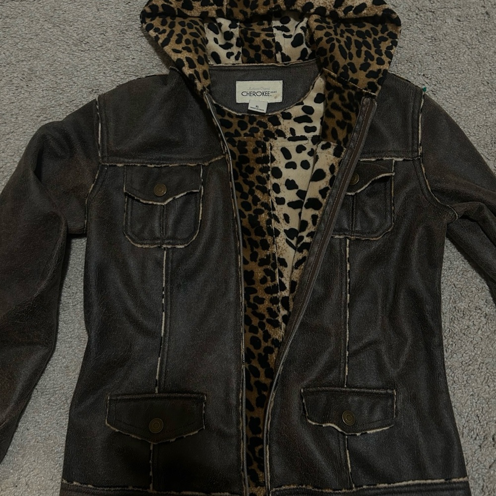 Cherokee Brown Jacket with Leopard Lining